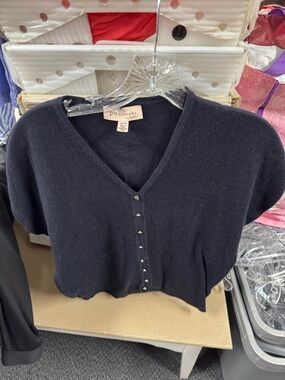 Philosophy knit top XS // 042223
